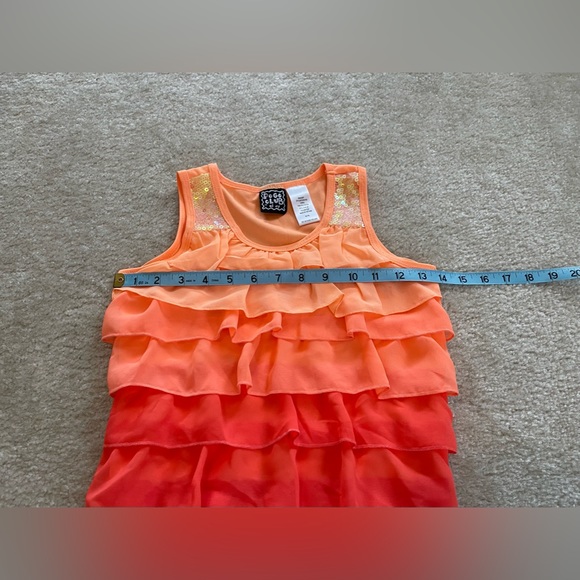 Orange Ruffle Tank Top with White Capri Pants - Girl’s Size: Small 7/8 - Picture 3 of 8